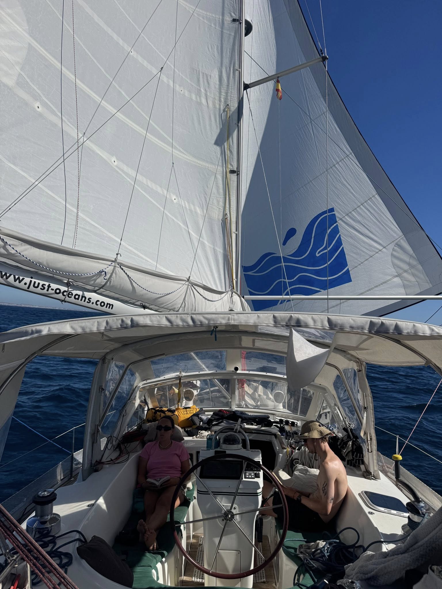 Jordomsejling på Vela - 3 perioder 2